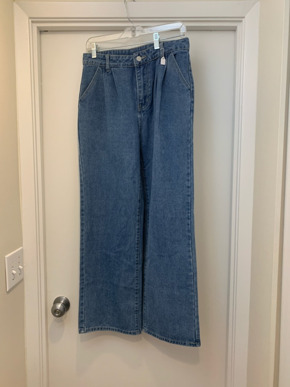 Classic Wide-Leg Women's Jeans - Blue